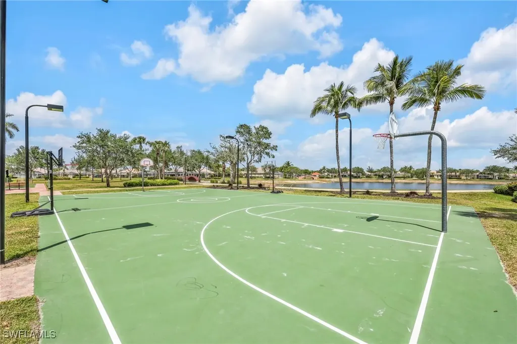 8591 Alessandria Court Naples FL 34114