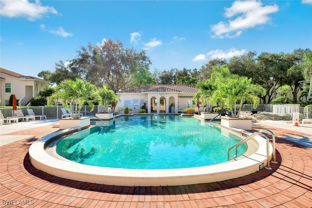 109 Tuscana Court Naples FL 34119
