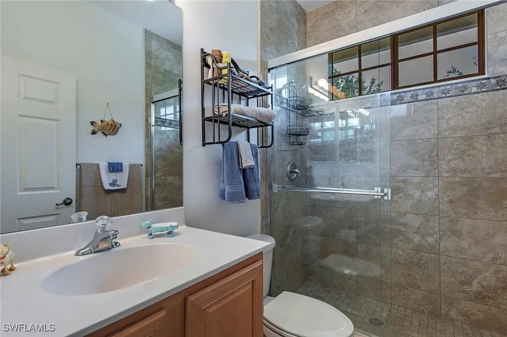 24300 Sandpiper Isle Way Bonita Springs FL 34134