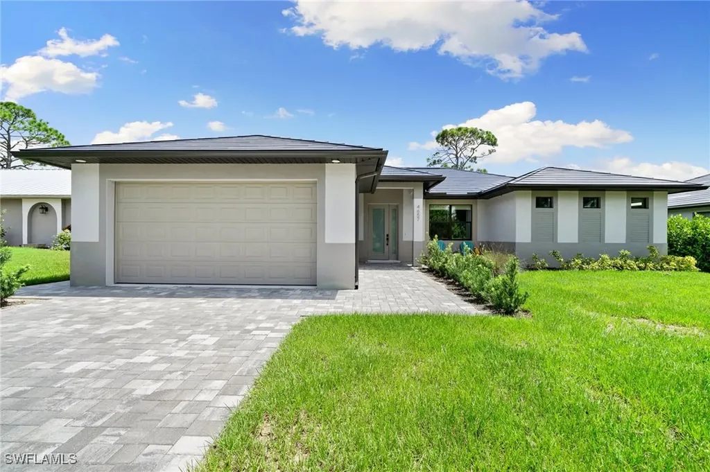 4657 Key Largo Lane Bonita Springs FL 34134