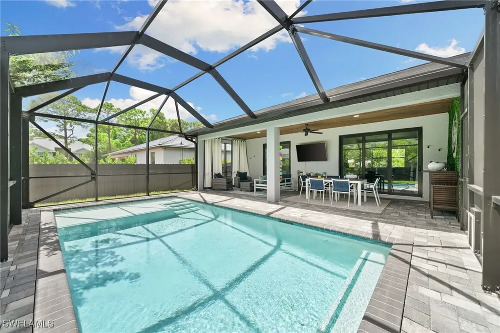 4657 Key Largo Lane Bonita Springs FL 34134