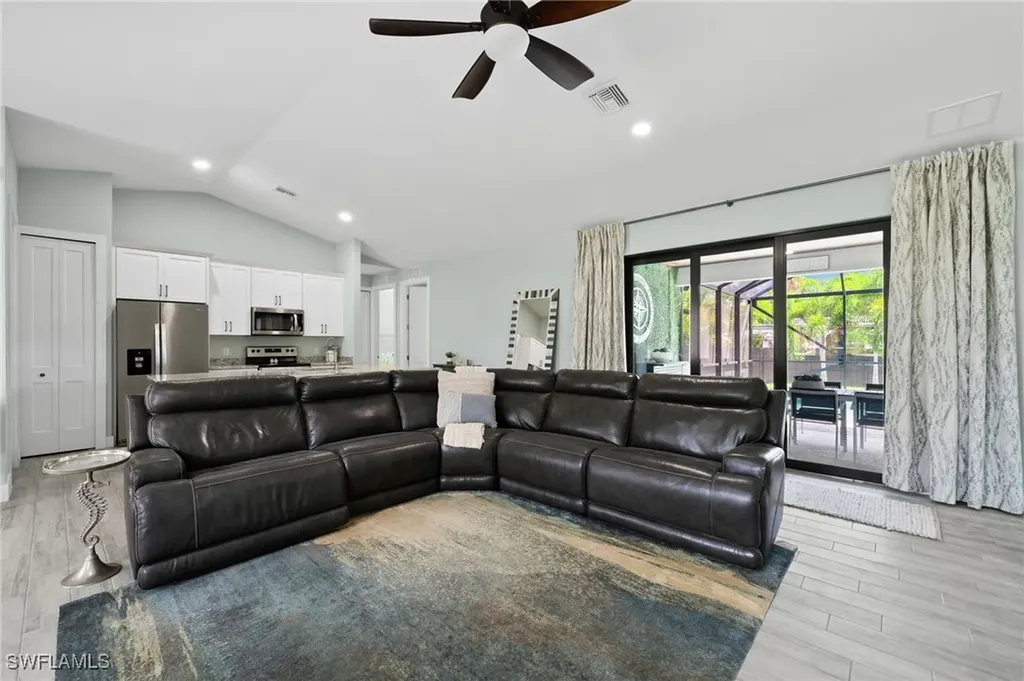 4657 Key Largo Lane Bonita Springs FL 34134