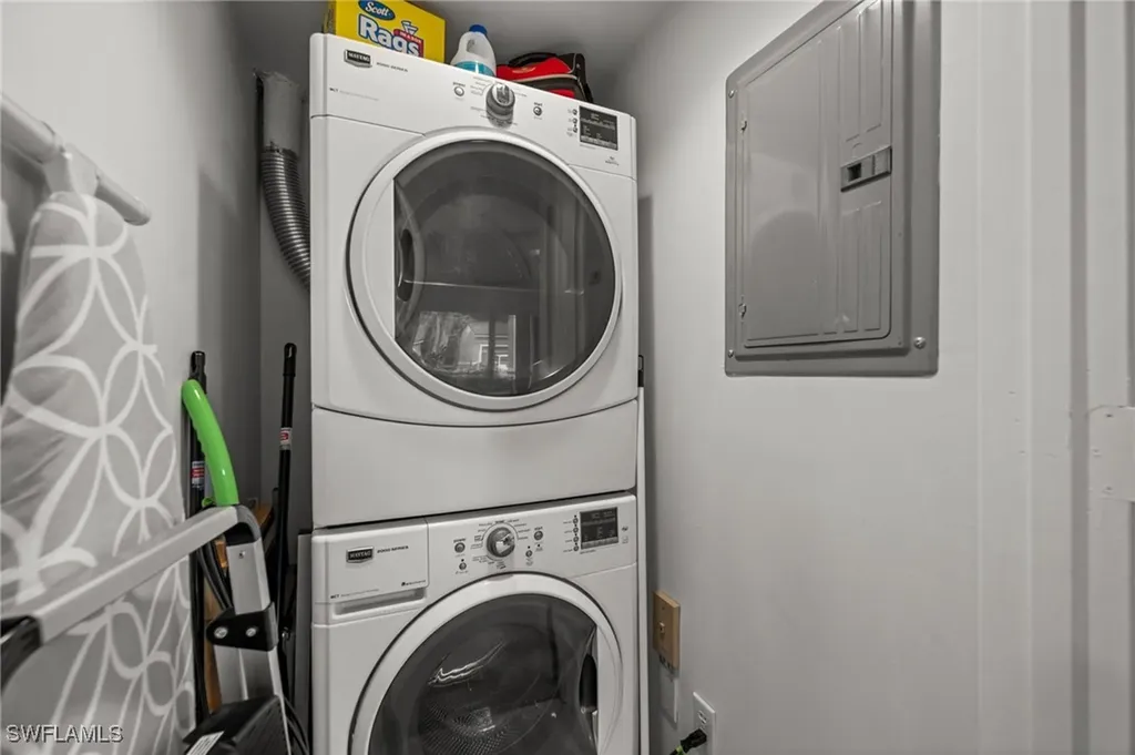 1875 Florida Club Drive Naples FL 34112