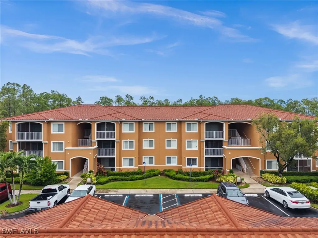 1875 Florida Club Drive Naples FL 34112