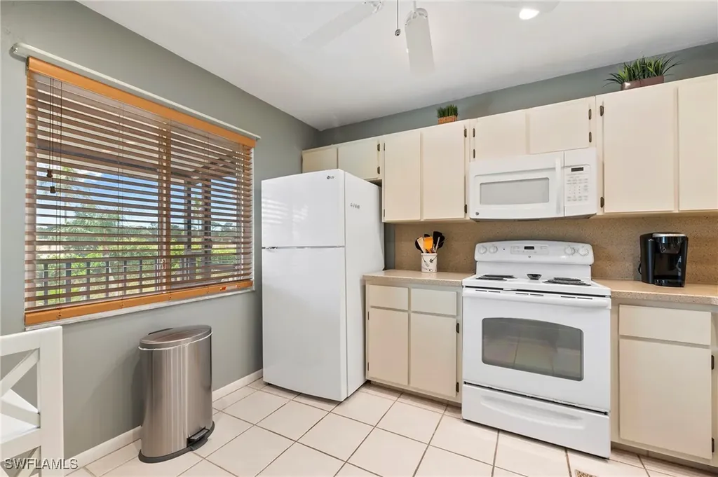 3750 Northwinds Drive Naples FL 34112