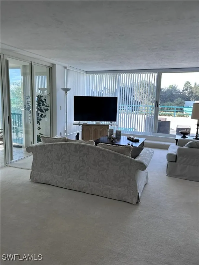 7515 Pelican Bay Boulevard Naples FL 34108