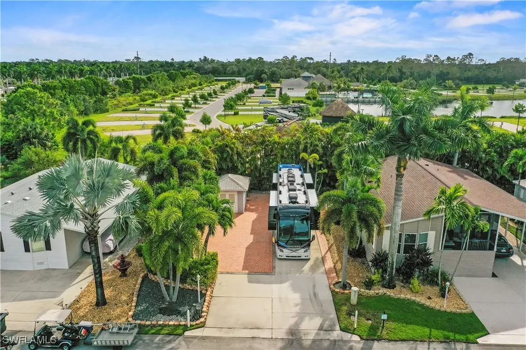 5551 Brightwood Drive Fort Myers FL 33905