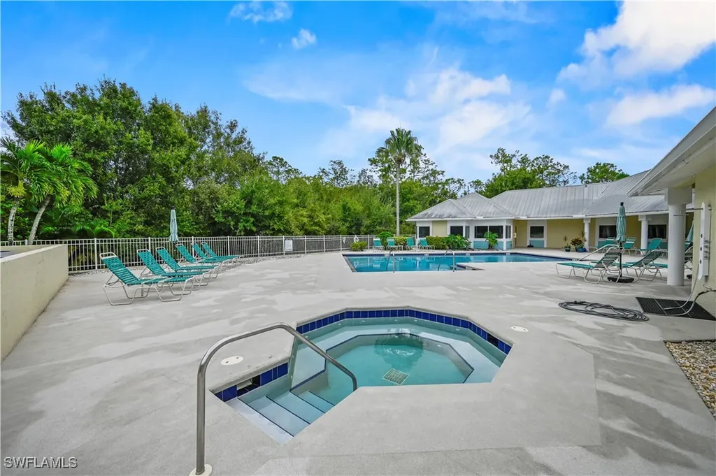 5551 Brightwood Drive Fort Myers FL 33905