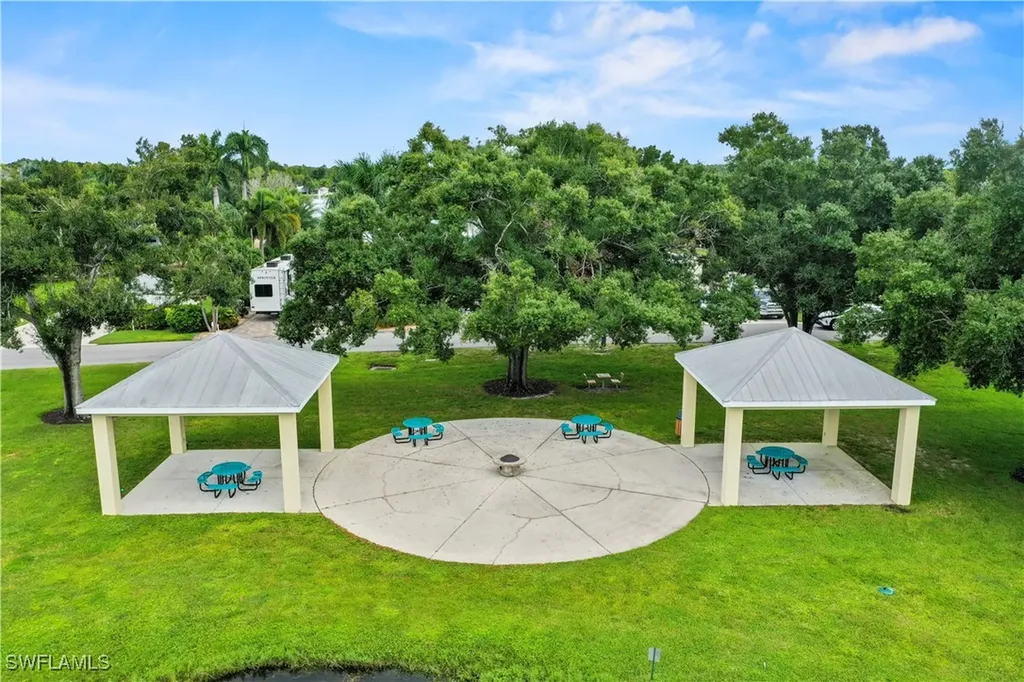 5551 Brightwood Drive Fort Myers FL 33905