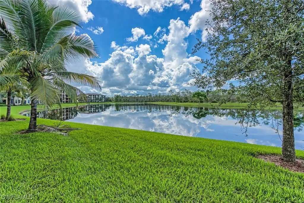 9731 Acqua Court Naples FL 34113