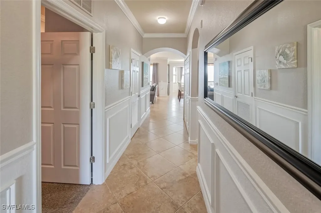 9731 Acqua Court Naples FL 34113