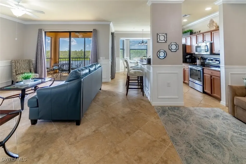 9731 Acqua Court Naples FL 34113