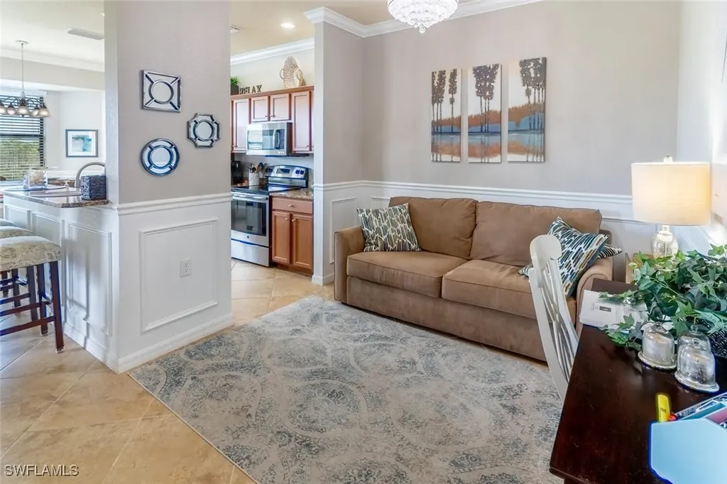 9731 Acqua Court Naples FL 34113