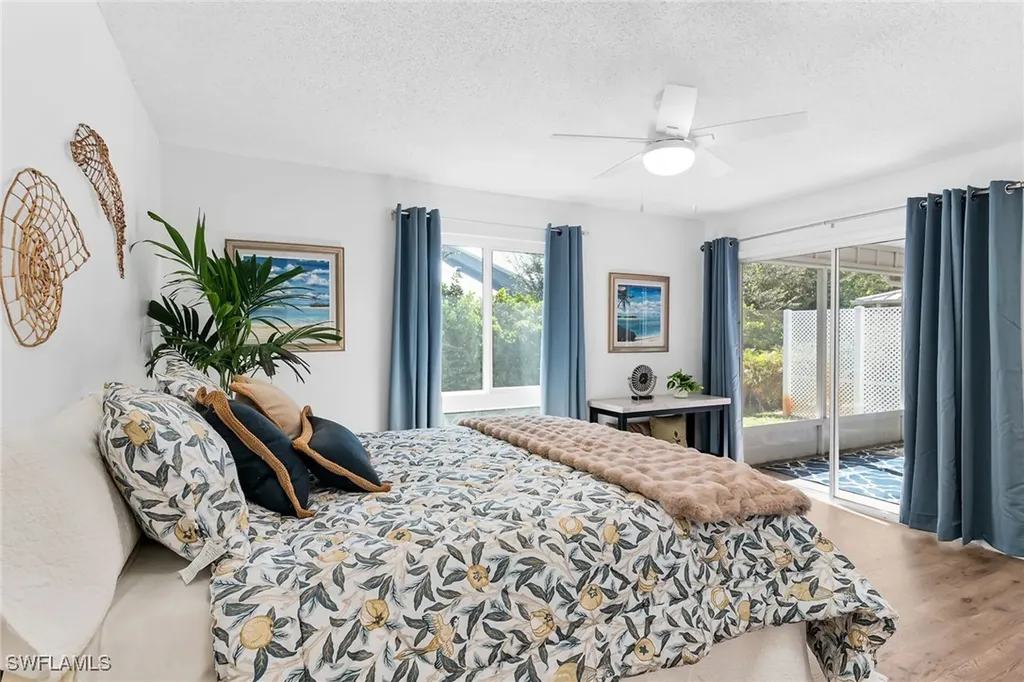 900 Henderson Creek Drive Naples FL 34114