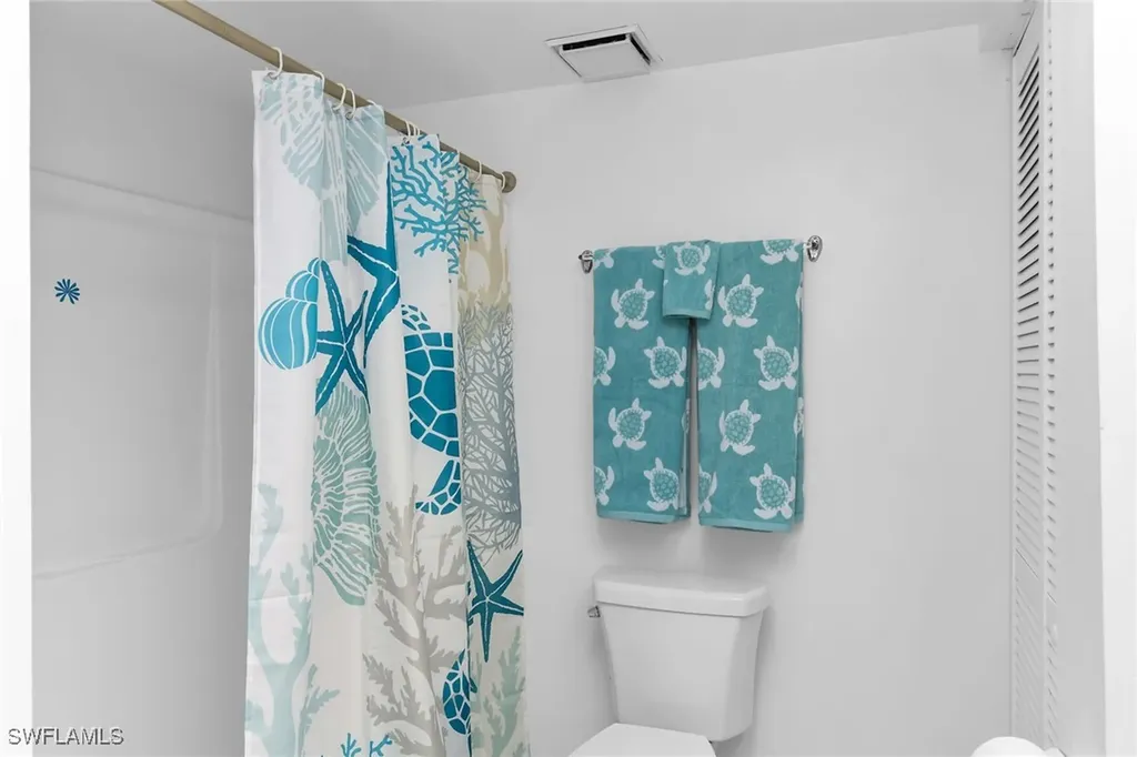 900 Henderson Creek Drive Naples FL 34114