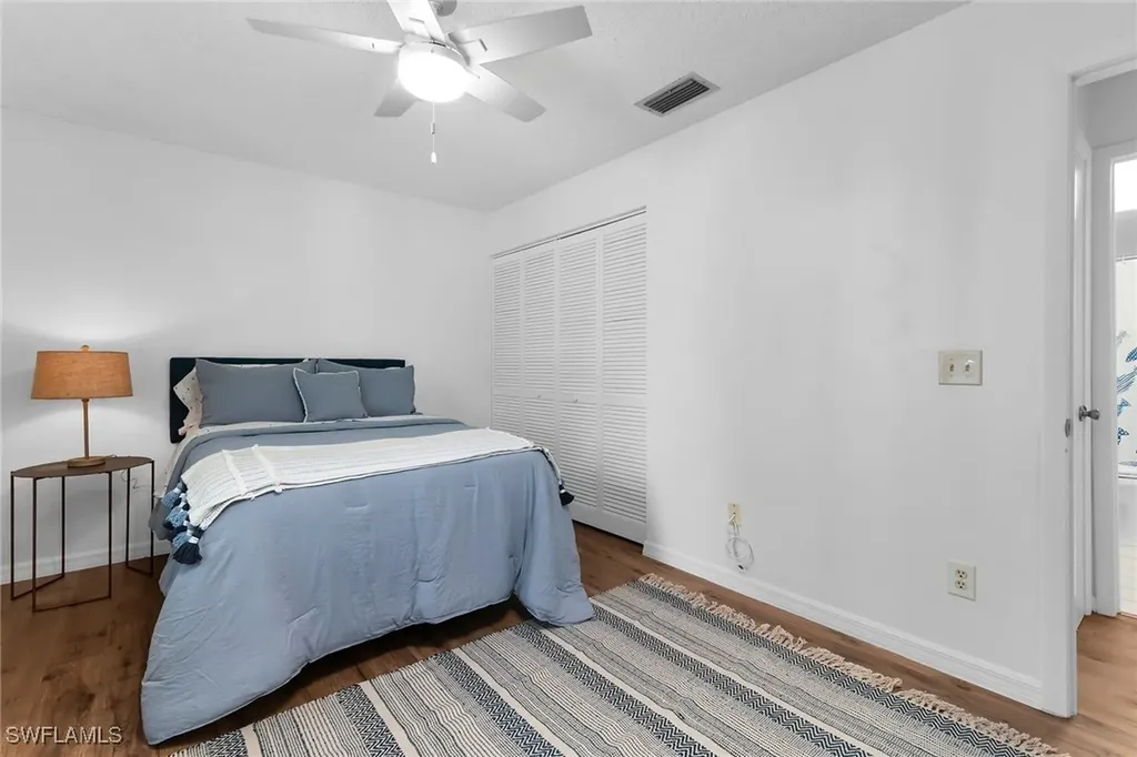 900 Henderson Creek Drive Naples FL 34114