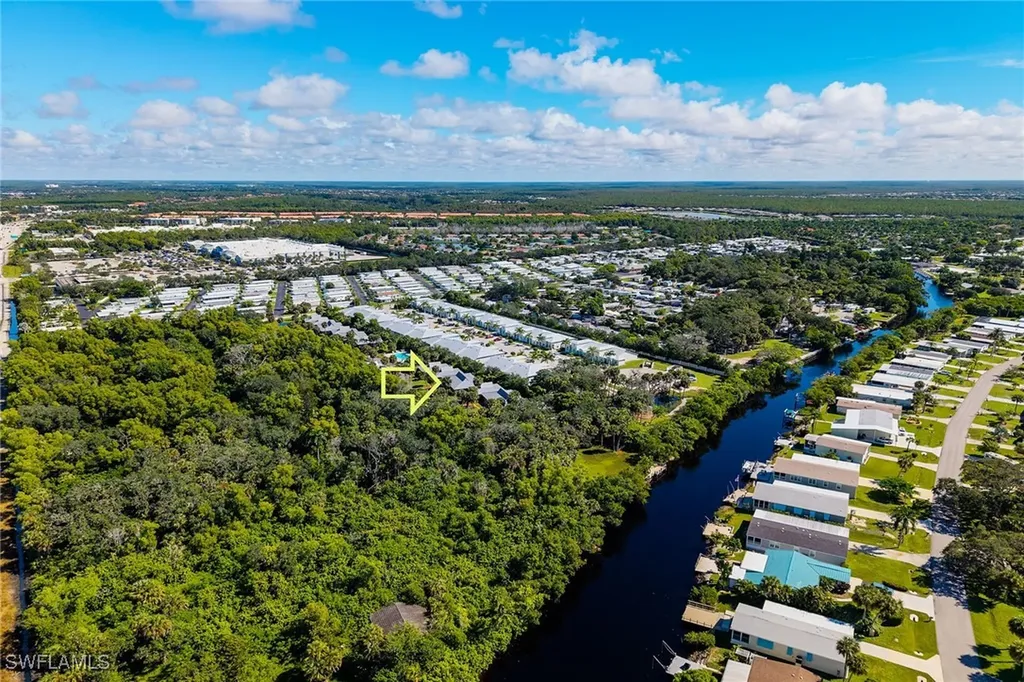 900 Henderson Creek Drive Naples FL 34114