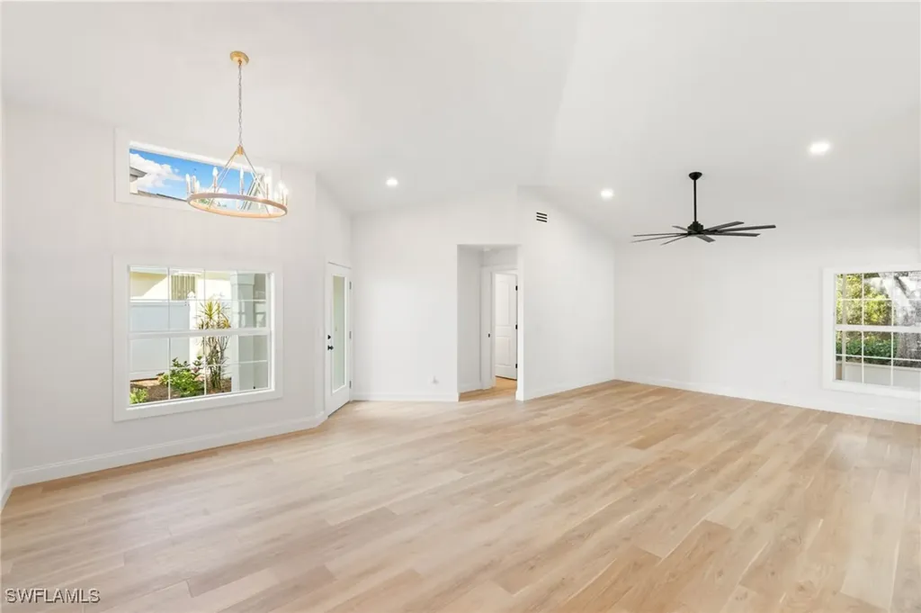 1159 Silverstrand Drive Naples FL 34110