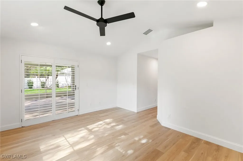 1159 Silverstrand Drive Naples FL 34110