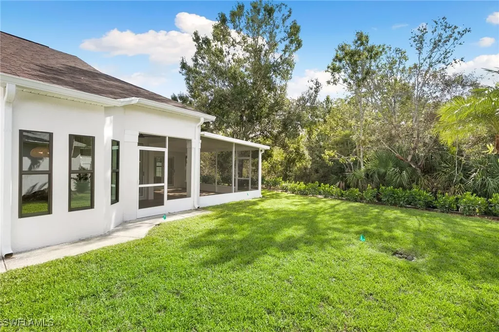 1159 Silverstrand Drive Naples FL 34110