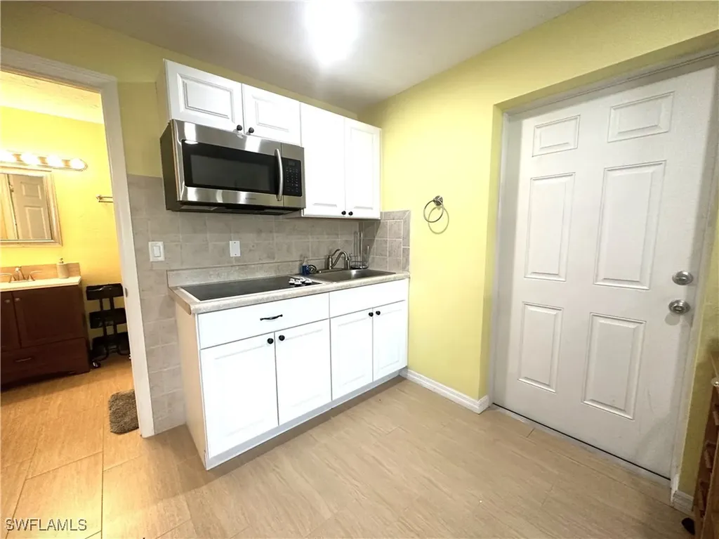 Naples FL 34108
