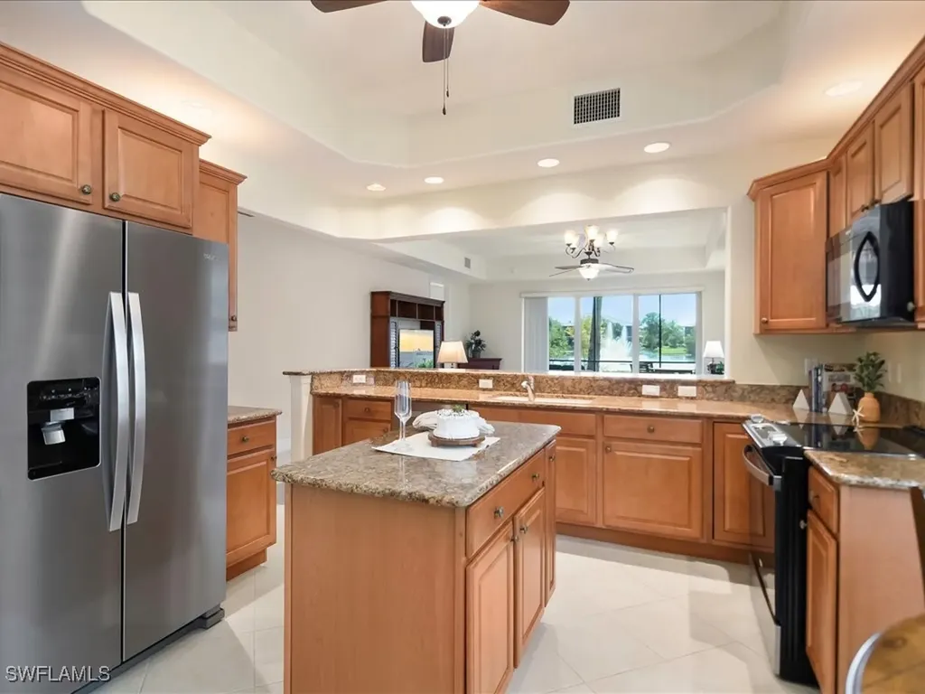 7832 Hawthorne Drive Naples FL 34113