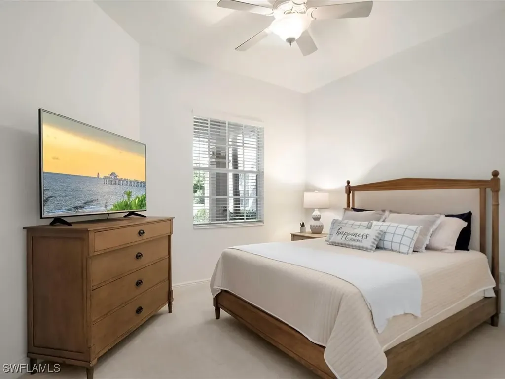 7832 Hawthorne Drive Naples FL 34113