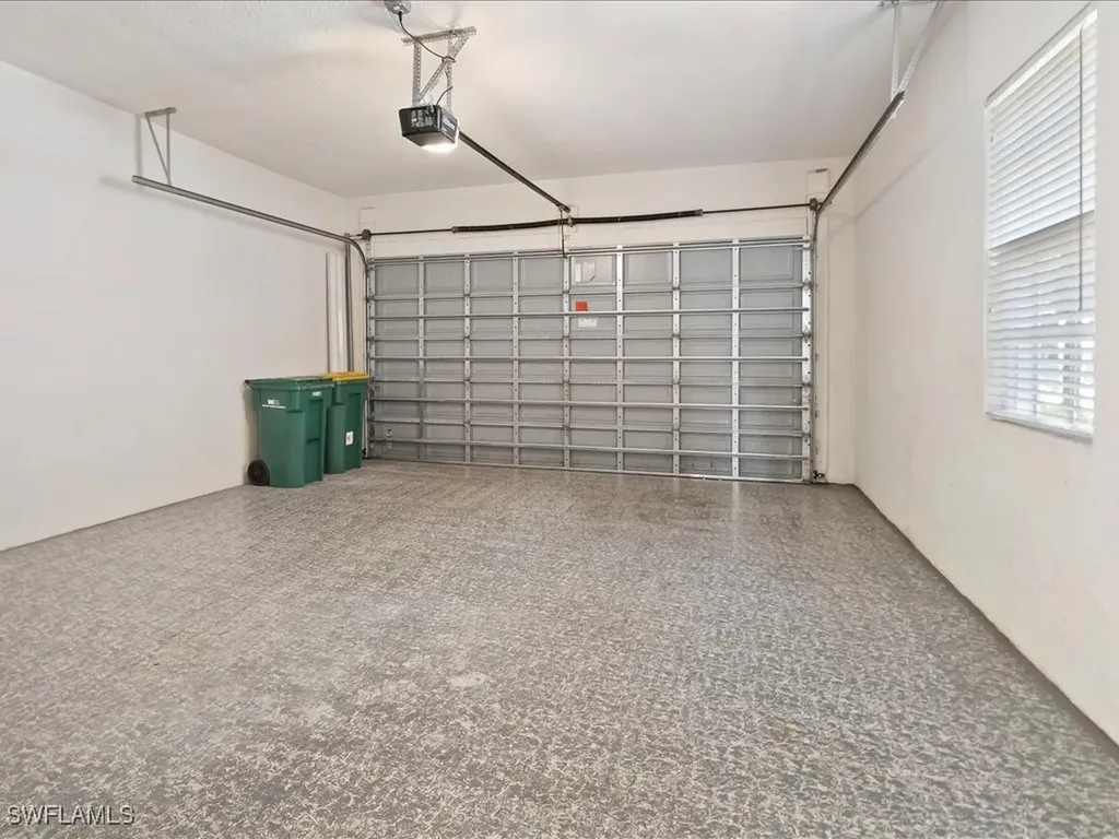 7832 Hawthorne Drive Naples FL 34113