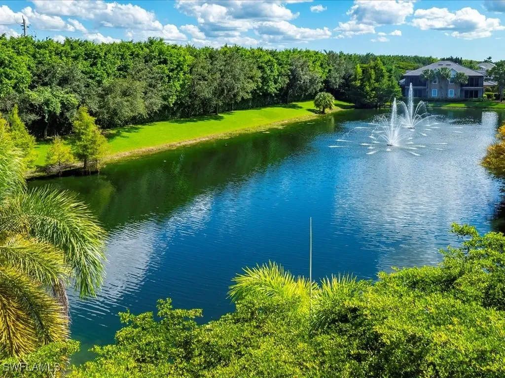 7832 Hawthorne Drive Naples FL 34113