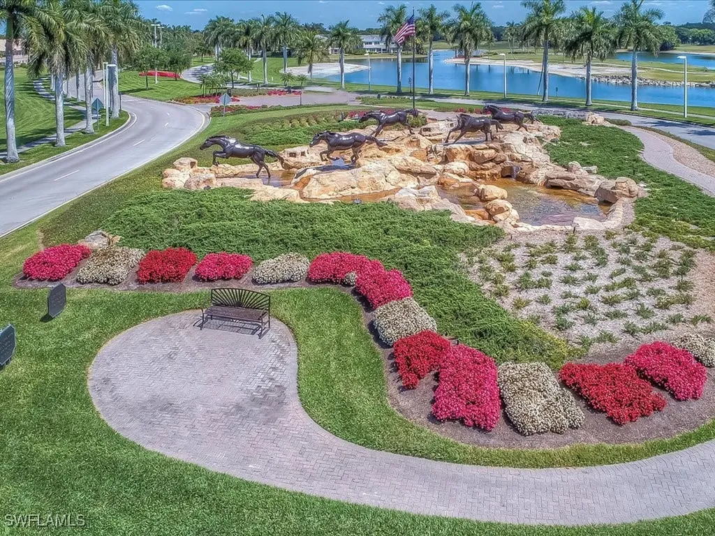 7832 Hawthorne Drive Naples FL 34113