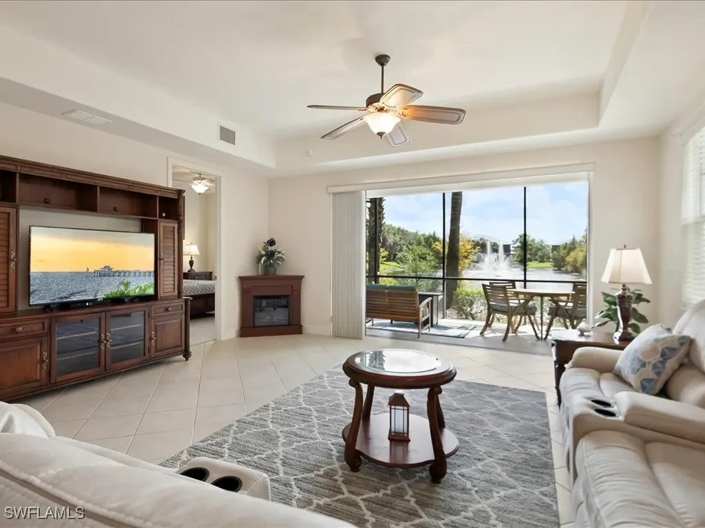 7832 Hawthorne Drive Naples FL 34113