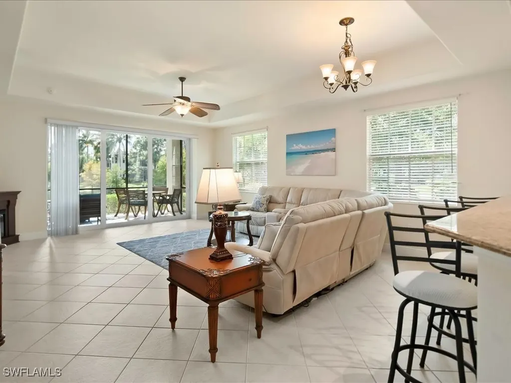 7832 Hawthorne Drive Naples FL 34113