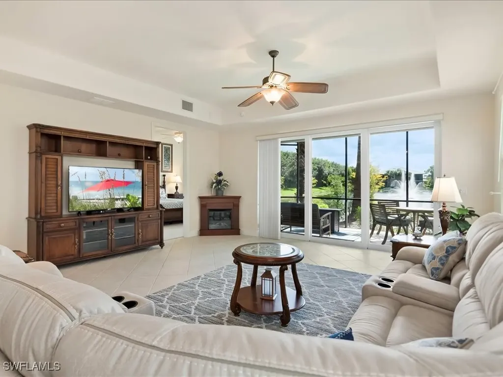 7832 Hawthorne Drive Naples FL 34113