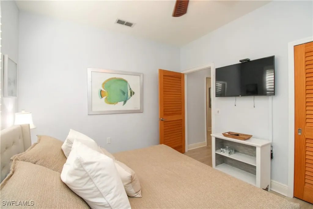 4853 Hampshire Court Naples FL 34112