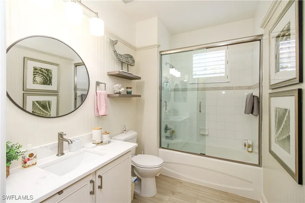 4853 Hampshire Court Naples FL 34112