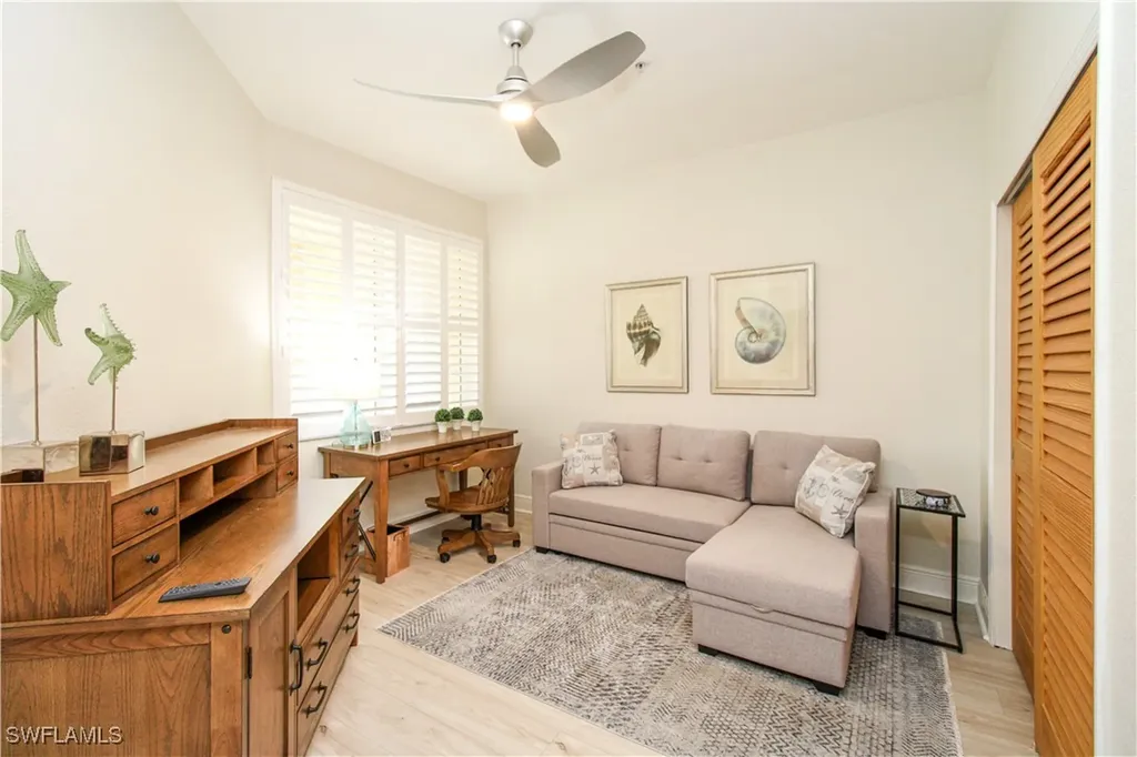 4853 Hampshire Court Naples FL 34112