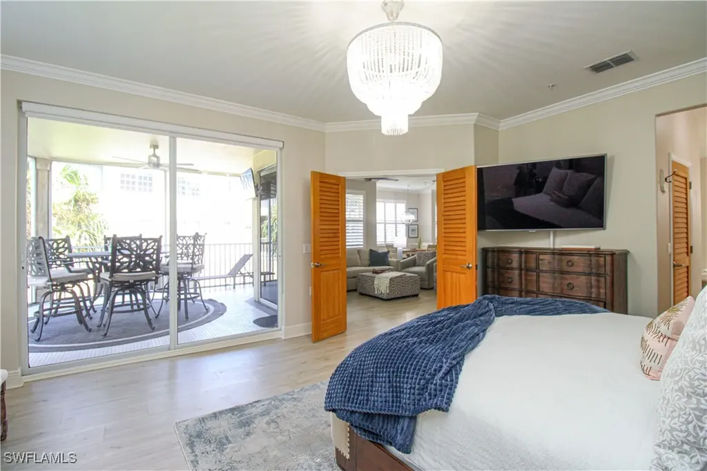 4853 Hampshire Court Naples FL 34112