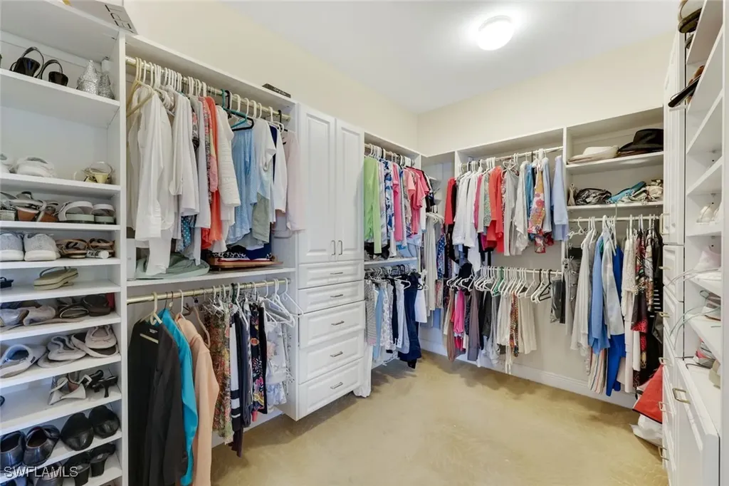 4805 Shinnecock Hills Court Naples FL 34112