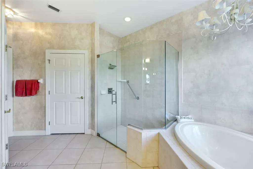 4805 Shinnecock Hills Court Naples FL 34112