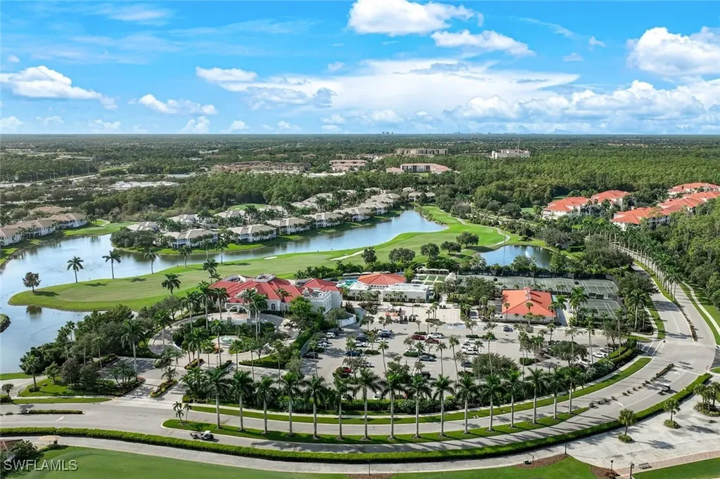 4805 Shinnecock Hills Court Naples FL 34112