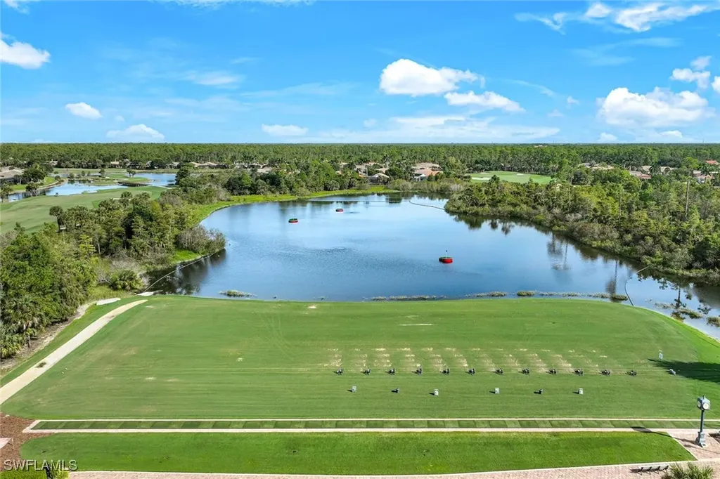 4805 Shinnecock Hills Court Naples FL 34112