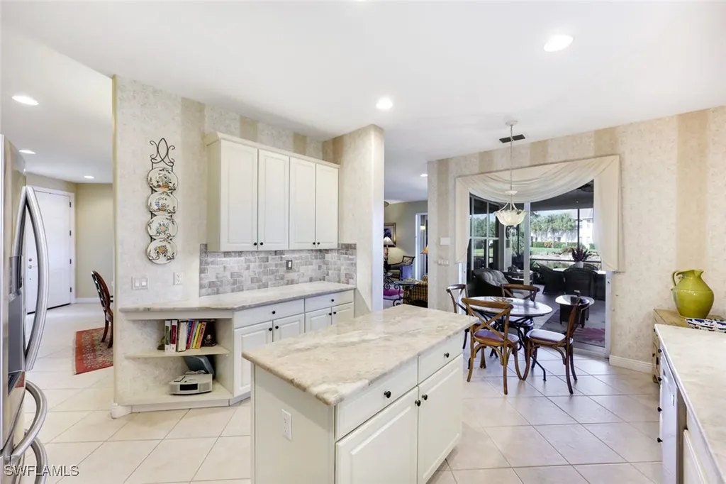 4805 Shinnecock Hills Court Naples FL 34112