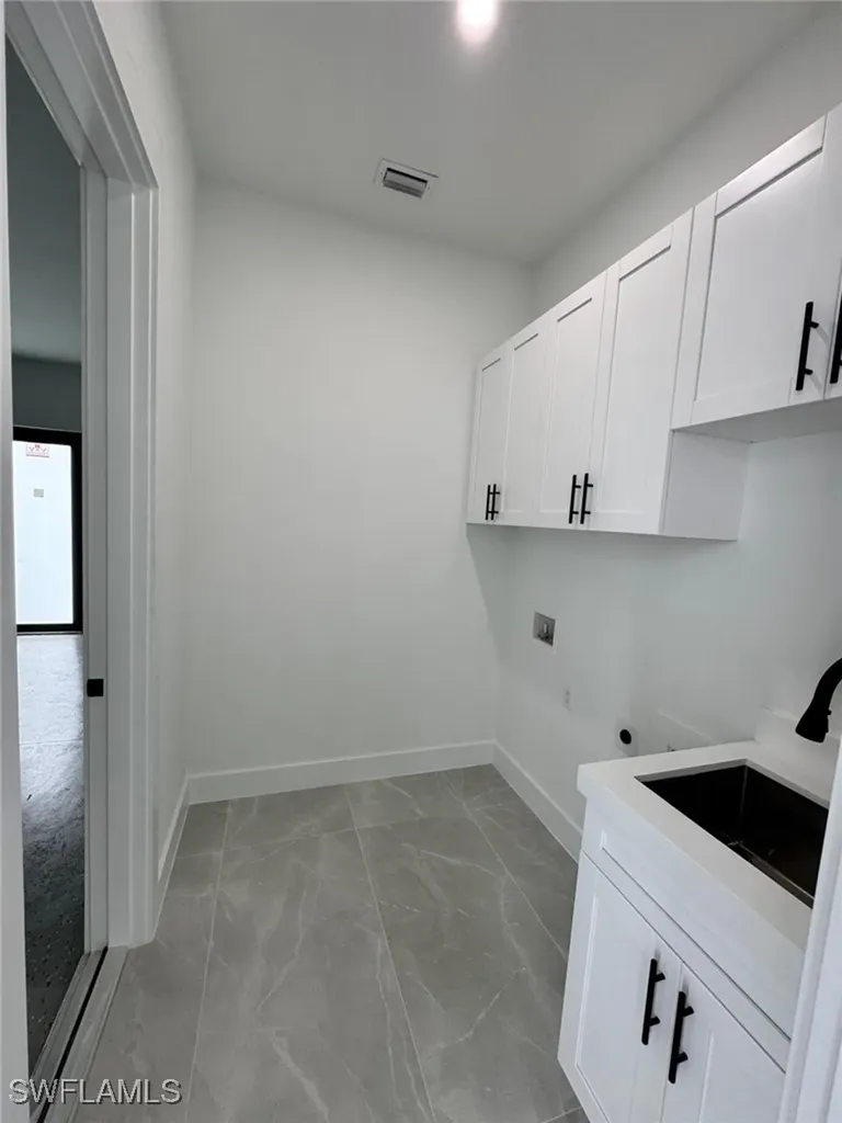 1247 Earnest Street E Lehigh Acres FL 33974