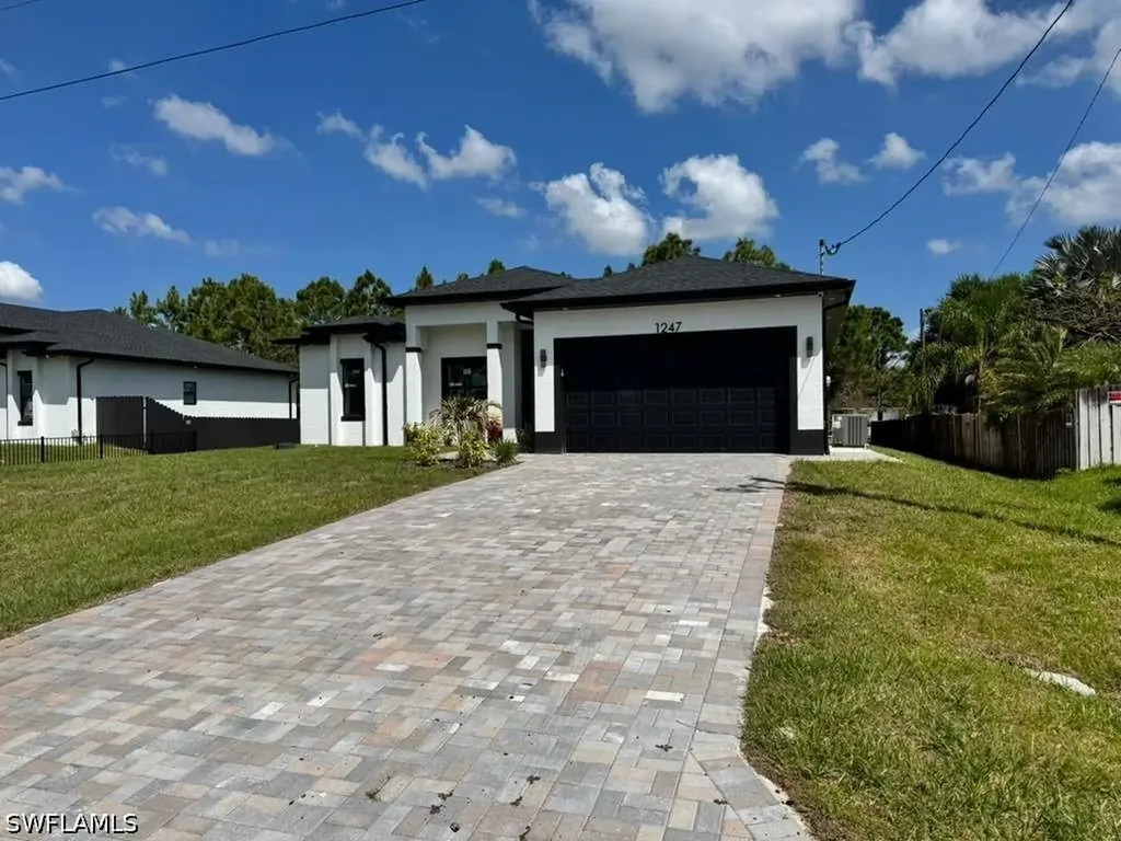 1247 Earnest Street E Lehigh Acres FL 33974