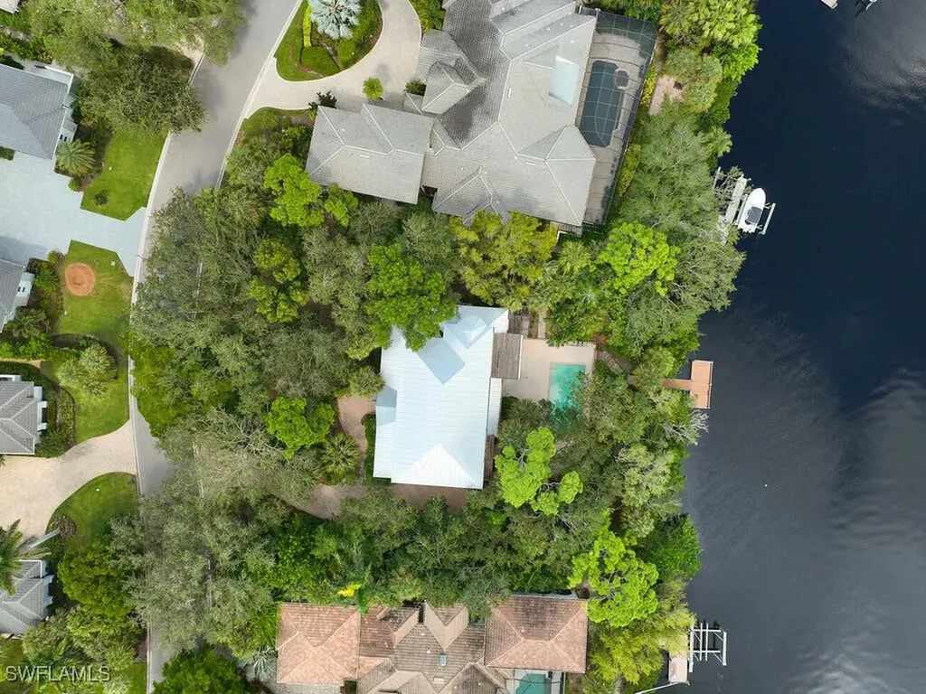 27351 Oak Knoll Drive Bonita Springs FL 34134
