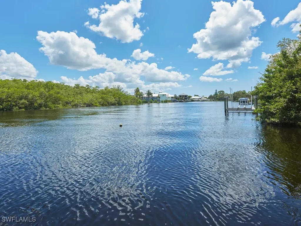 27351 Oak Knoll Drive Bonita Springs FL 34134