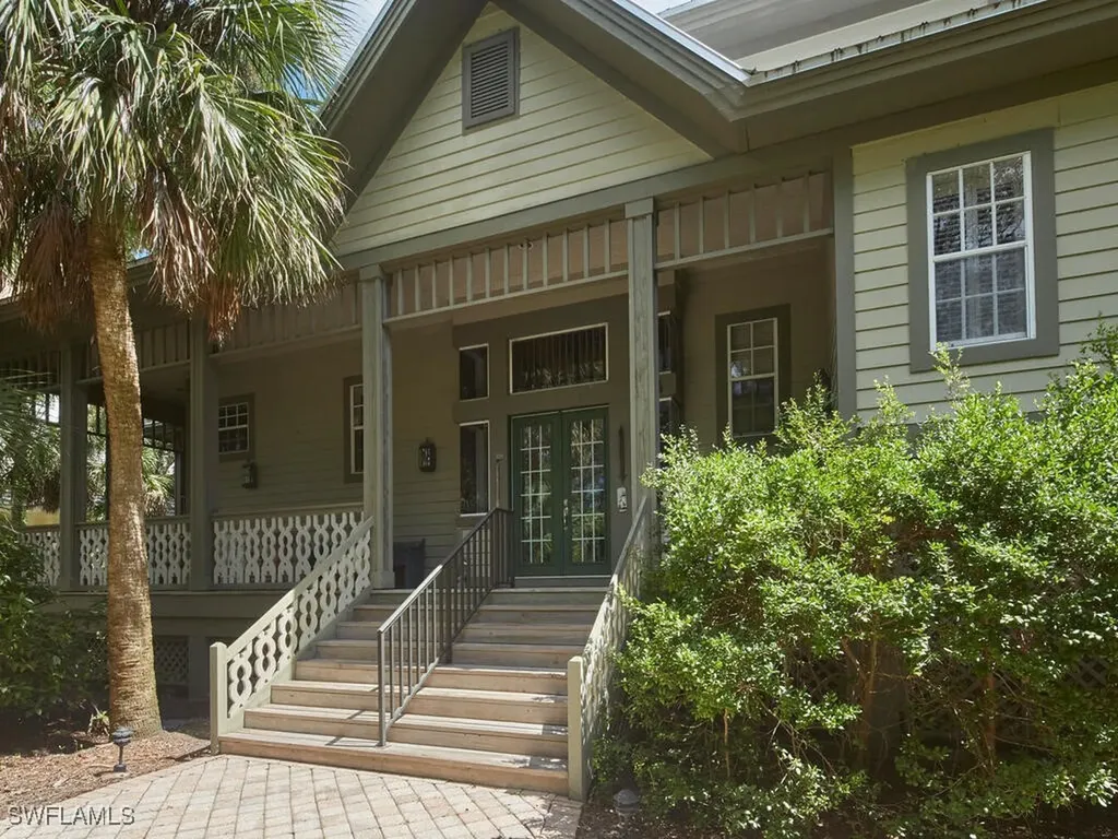 27351 Oak Knoll Drive Bonita Springs FL 34134