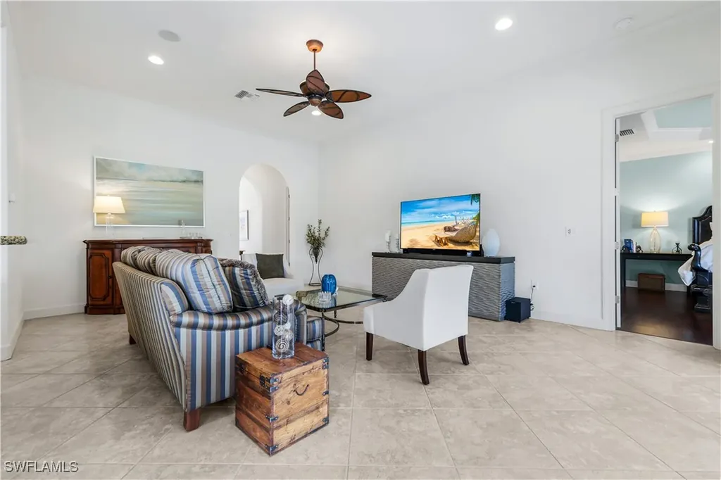 9090 Limestone Lane Naples FL 34120