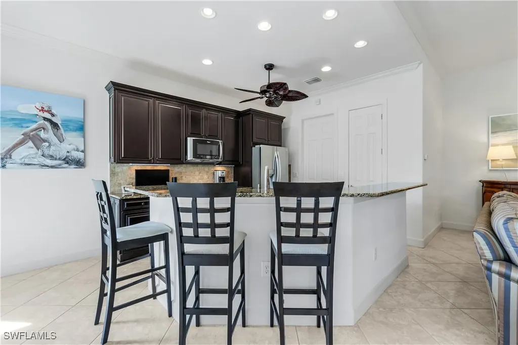 9090 Limestone Lane Naples FL 34120