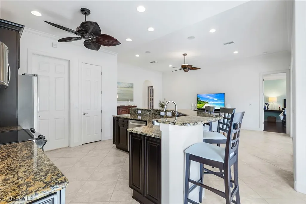 9090 Limestone Lane Naples FL 34120